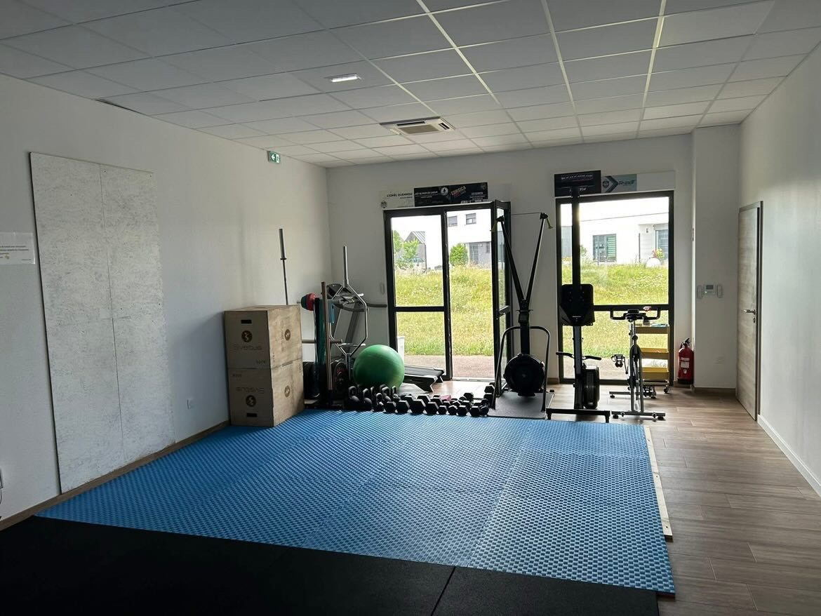 Espace cardio et tapis pour l'analyse de la course à pied au cabinet